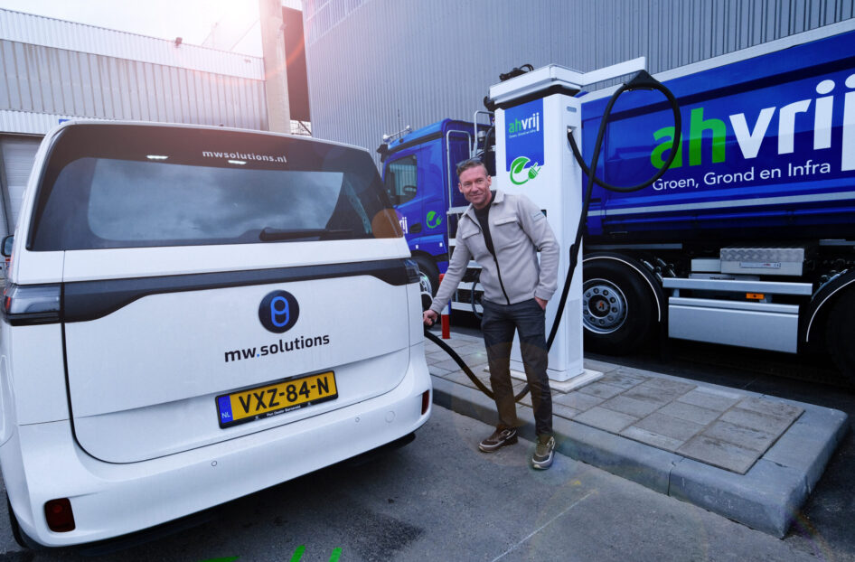Ook klanten en ondernemers uit de buurt zijn welkom op ons laadplein